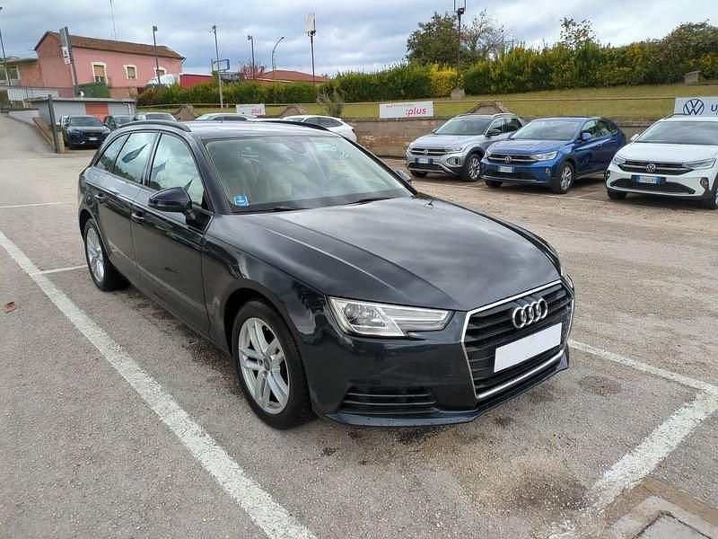 Blu chiaro di luna Usata 2017 Audi A4 Business Station wagon | 13.500 € (Super prezzo) - Immagine 1/4