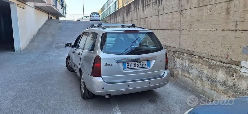 Usata Ford Focus 116 CV (85 kW) 2001 Station wagon