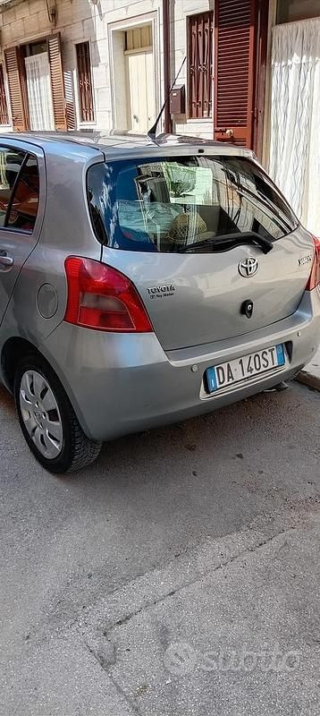 Usata Toyota Yaris 2006 Berlina