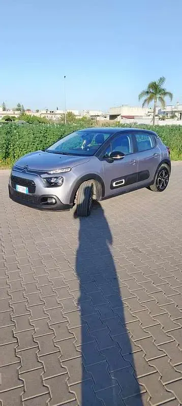 Usata Citroën C3 PureTech 83 CV (61 kW) 2022 Grigio Utilitaria