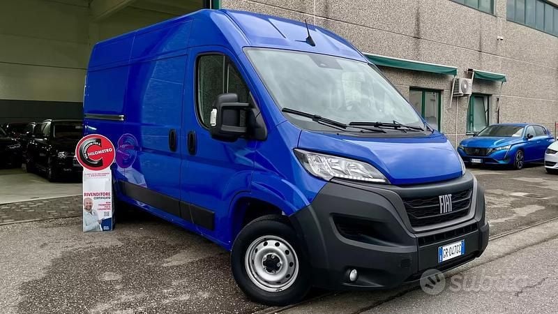 Usata Fiat Ducato 140 CV (102 kW) 2023 Blu Furgone