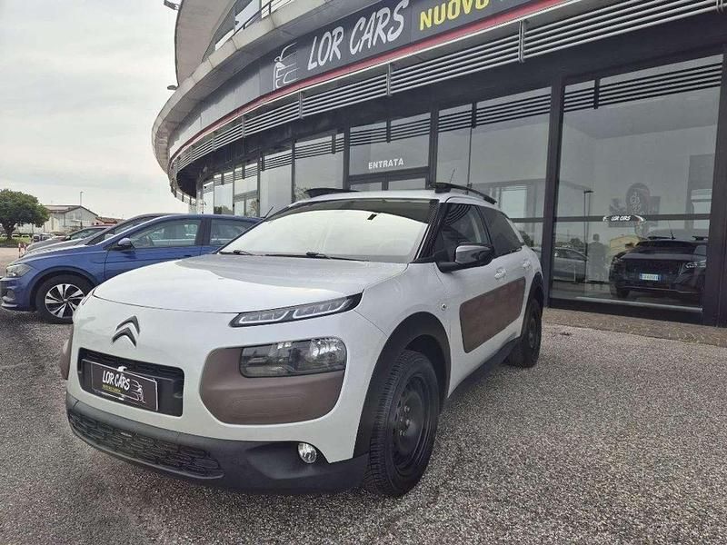 Usata Citroën C4 Shine 99 CV (72 kW) 2015 Bianco SUV