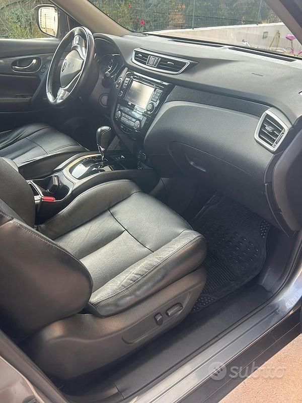 Usata Nissan X-Trail Tekna 177 CV (130 kW) 2017 Grigio SUV