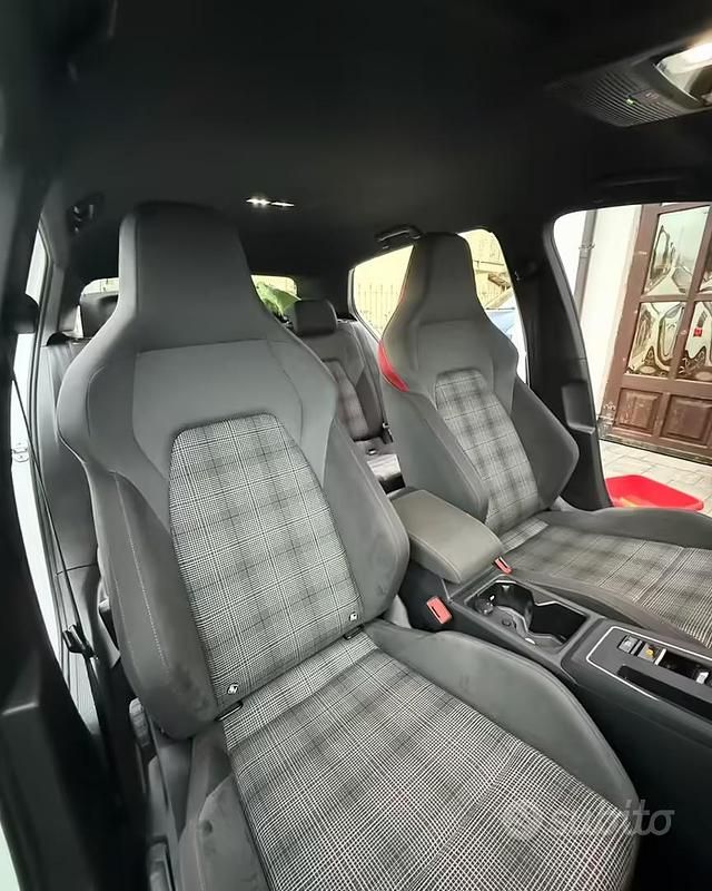 Usata VW Golf VII GTI 2021 Bianco Utilitaria