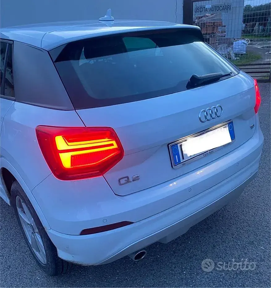 Usata Audi Q2 Business 150 CV (110 kW) 2018 Bianco SUV