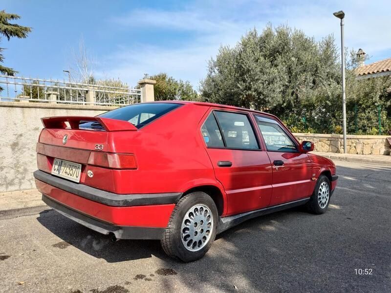 Usata Alfa Romeo 33 88 CV (64 kW) 1994 Rosso Berlina