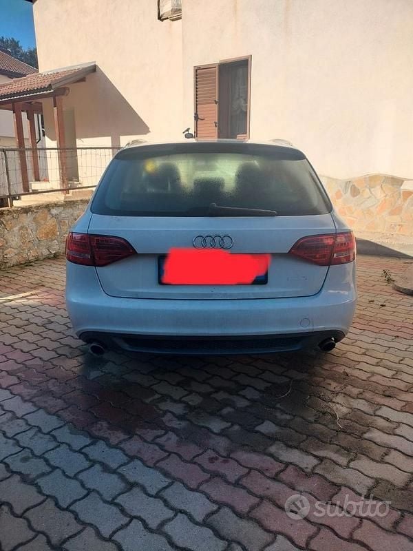 Usata Audi A4 Advanced Plus 239 CV (175 kW) 2011 Bianco Station wagon