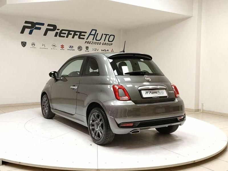 Begagnad Fiat 500 Connect 70 HK (51 kW) 2021 Grå Halvkombi