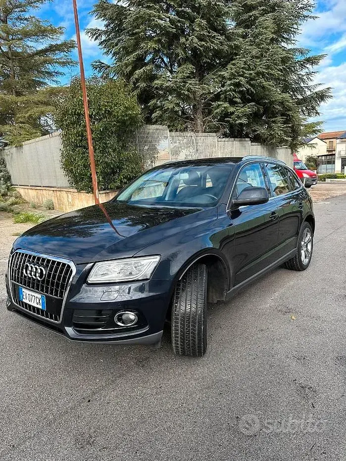 Usata Audi Q5 Advanced Plus 177 CV (130 kW) 2014 Blu/azzurro SUV