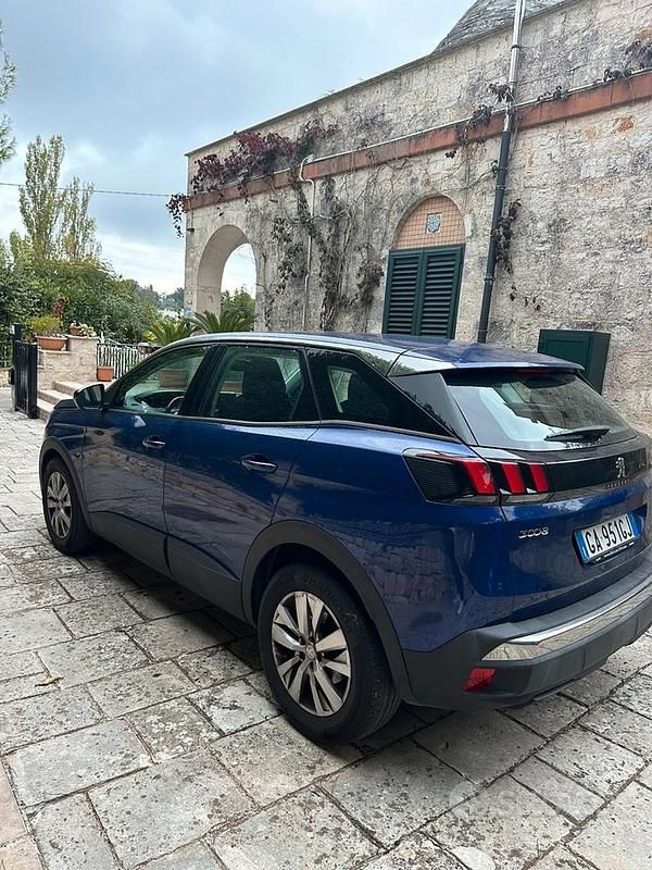 Usata Peugeot 3008 2019 Blu SUV