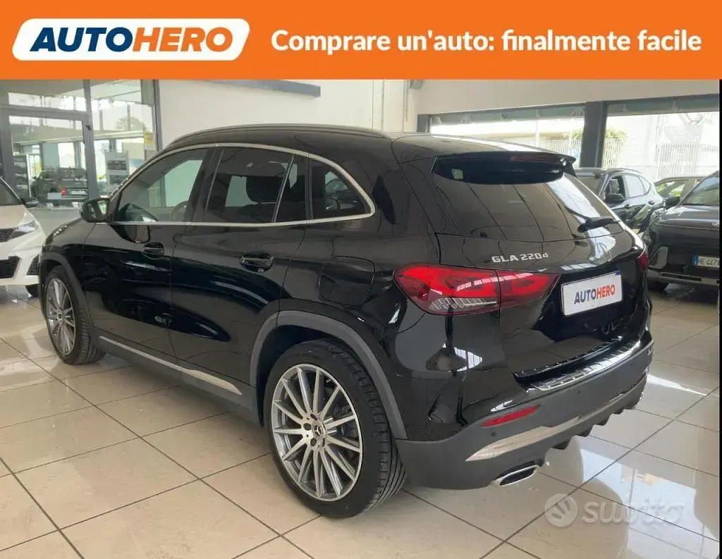 Usata Mercedes GLA220 AMG line 190 CV (139 kW) 2021 Nero SUV