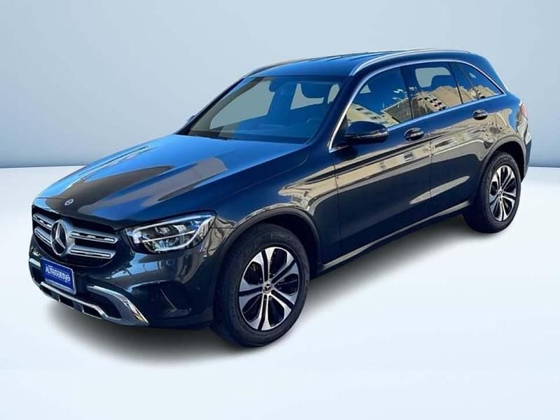 Usata Mercedes GLC220 194 CV (142 kW) 2022 Grigio SUV