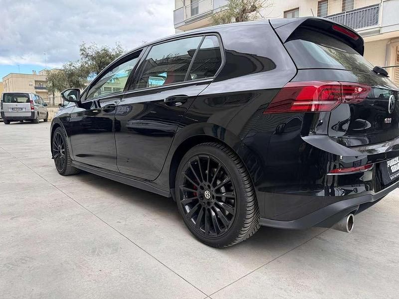 Usata VW Golf VIII Ultimate 245 CV (180 kW) 2024 Berlina