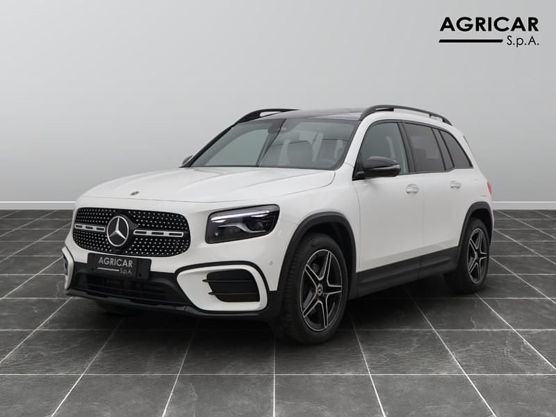 Nuova Mercedes GLB200 AMG Line Premium 150 CV (110 kW) 2025 Bianco SUV