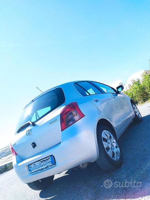 Usata Toyota Yaris 69 CV (50 kW) 2008 Berlina