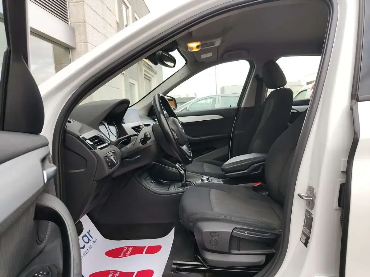 Usata BMW X1 116 CV (85 kW) 2021 Bianco SUV