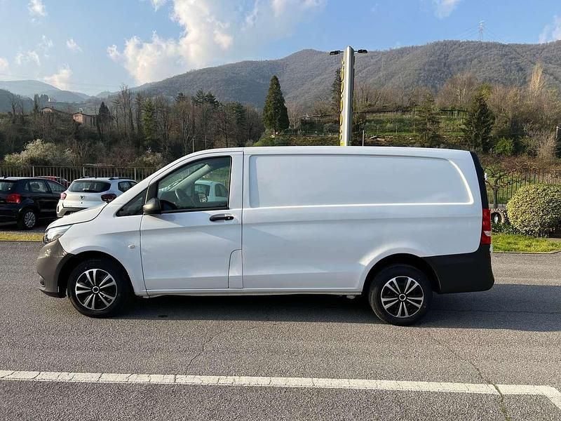 Usata Mercedes Vito 114 CV (83 kW) 2018 Bianco Furgone