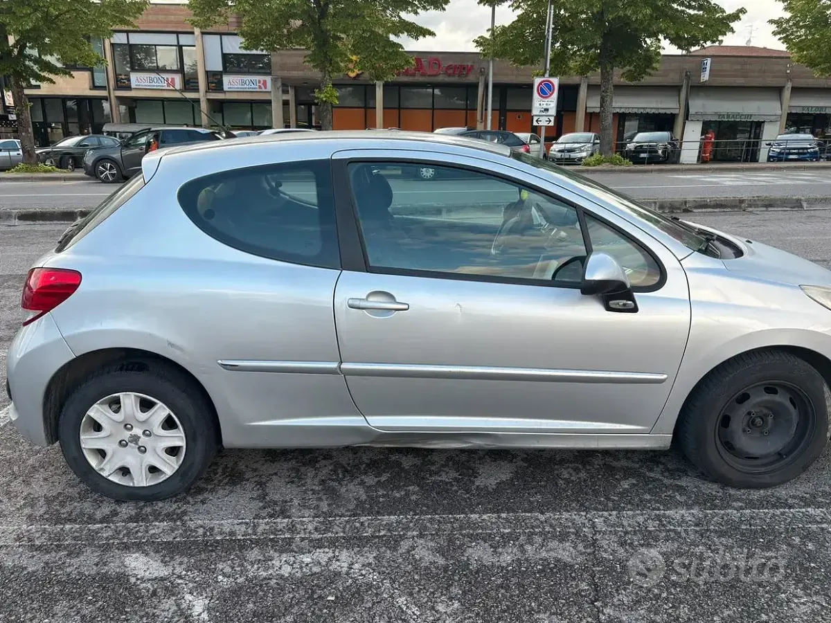 Usata Peugeot 207 2006 Grigio Berlina