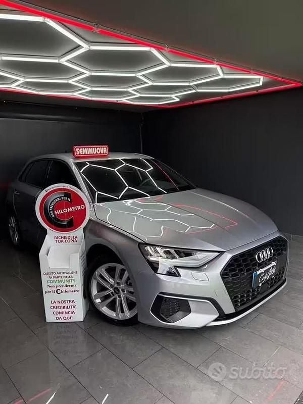 Usata Audi A3 S-Line 116 CV (85 kW) 2023 Grigio Berlina