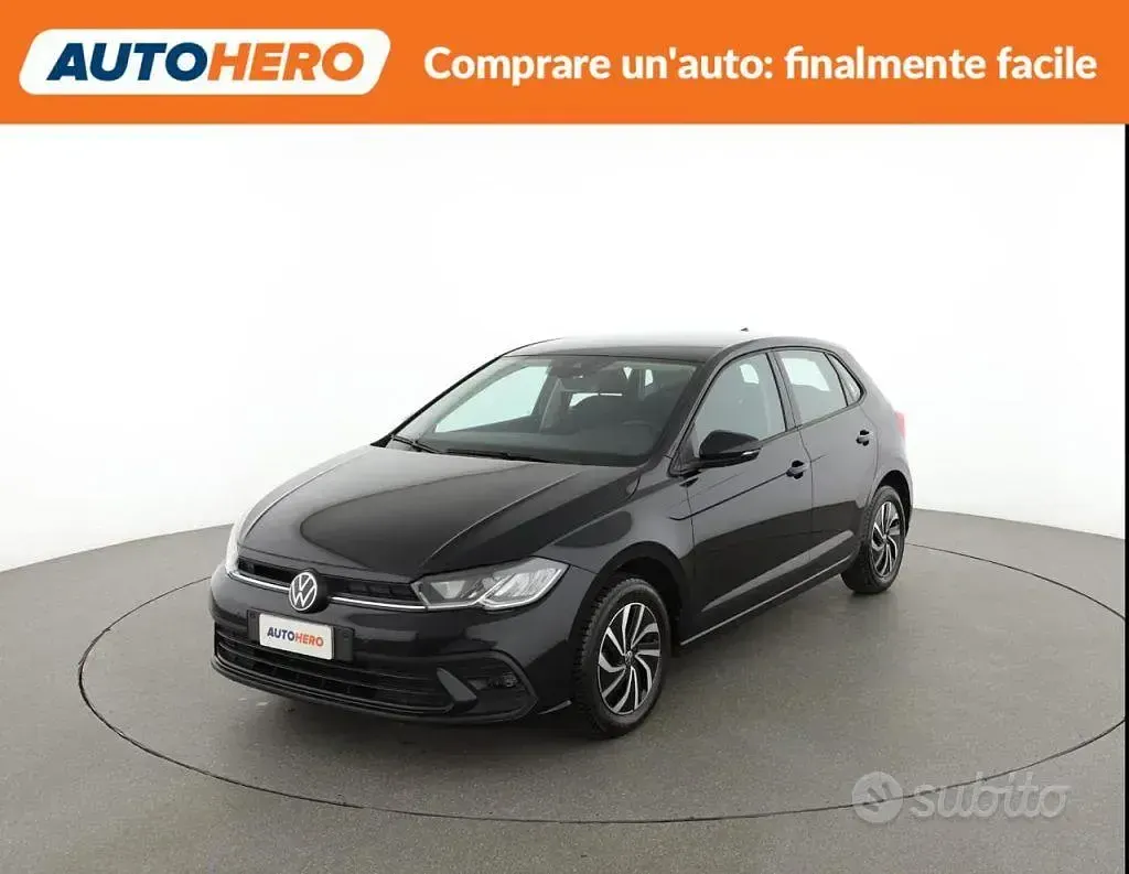 Usata VW Polo Life 95 CV (69 kW) 2021 Nero Utilitaria