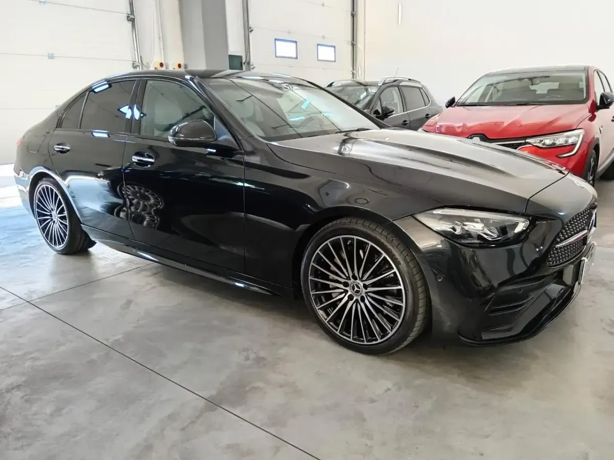 Usata Mercedes C300 AMG 265 CV (194 kW) 2023 Nero Berlina