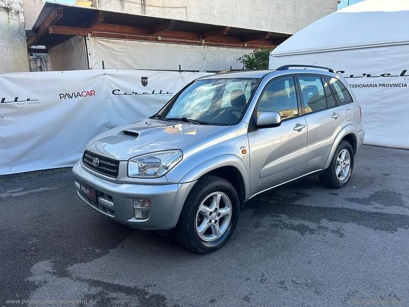 Usata Toyota RAV4 115 CV (84 kW) 2003 Grigio