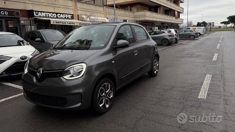 Usata Renault Twingo Intens 95 CV (69 kW) 2020 Grigio Utilitaria