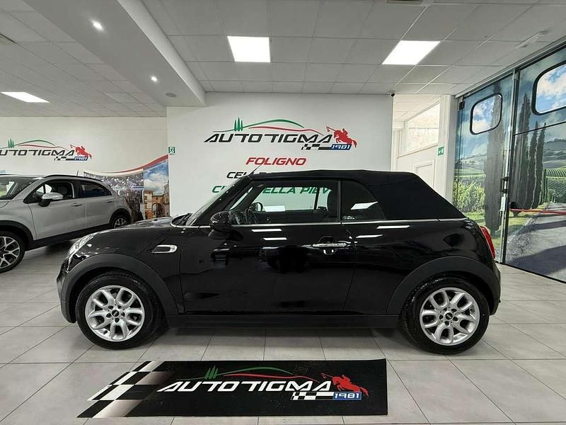 Usata Mini Cooper D Cabriolet 116 CV (85 kW) 2019 Nero Cabrio