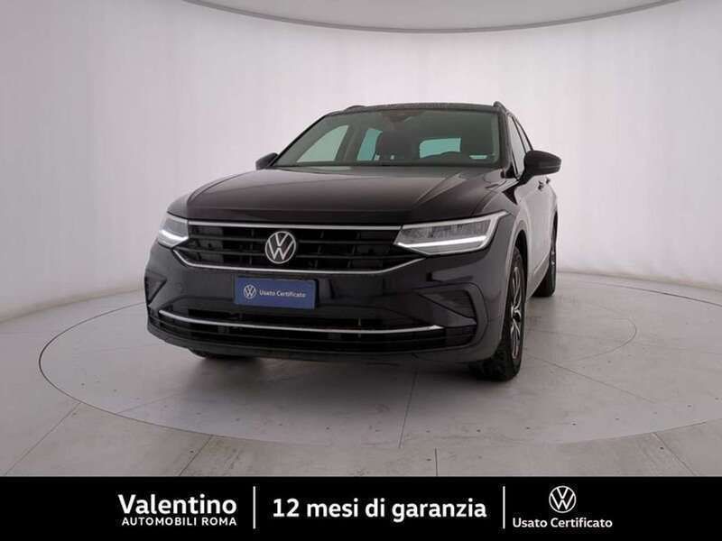 Nero Usata 2023 VW Tiguan Life SUV | 25.950 € (Buon prezzo) - Immagine 1/4