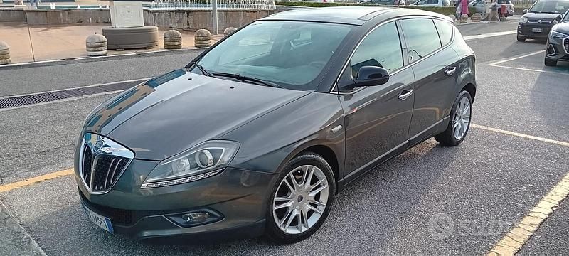 Usata 2009 Lancia Delta Due volumi | 2150 € (Super prezzo) - Immagine 1/4