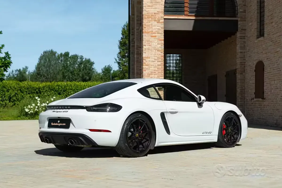Usata Porsche 718 400 CV (294 kW) 2020 Bianco Coupé