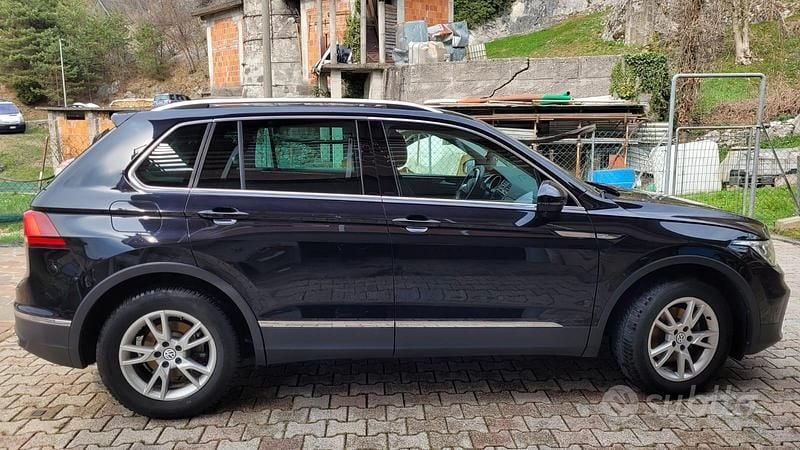 Usata VW Tiguan 150 CV (110 kW) 2021 Nero SUV