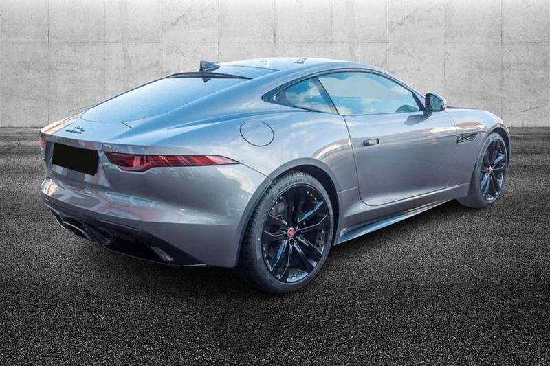 Usata Jaguar F-Type R-Dynamic 300 CV (220 kW) 2022 Grigio Coupé