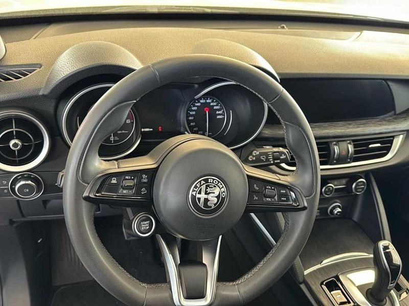 Usata Alfa Romeo Stelvio Business 190 CV (139 kW) 2021 Grigio SUV