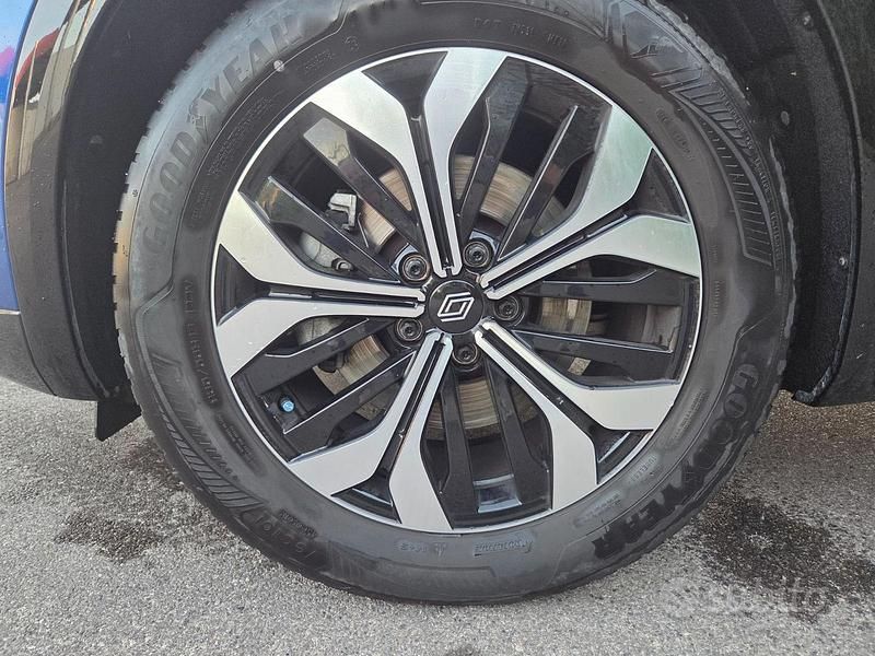 Usata Renault Austral 200 CV (147 kW) 2023 Blu SUV