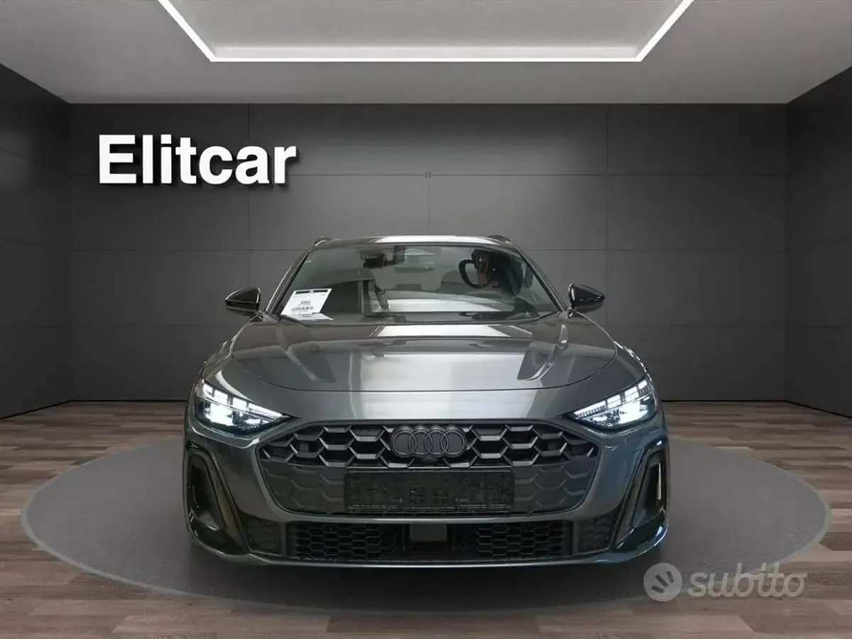 Nuova Audi A5 S-Line 204 CV (150 kW) 2025 Grigio Station wagon
