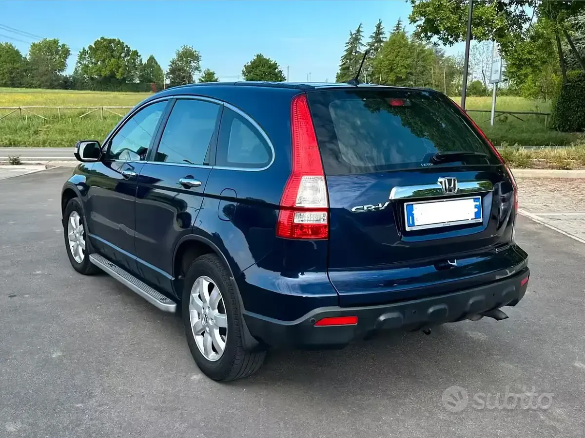 Usata Honda CR-V 140 CV (102 kW) 2008 Blu SUV