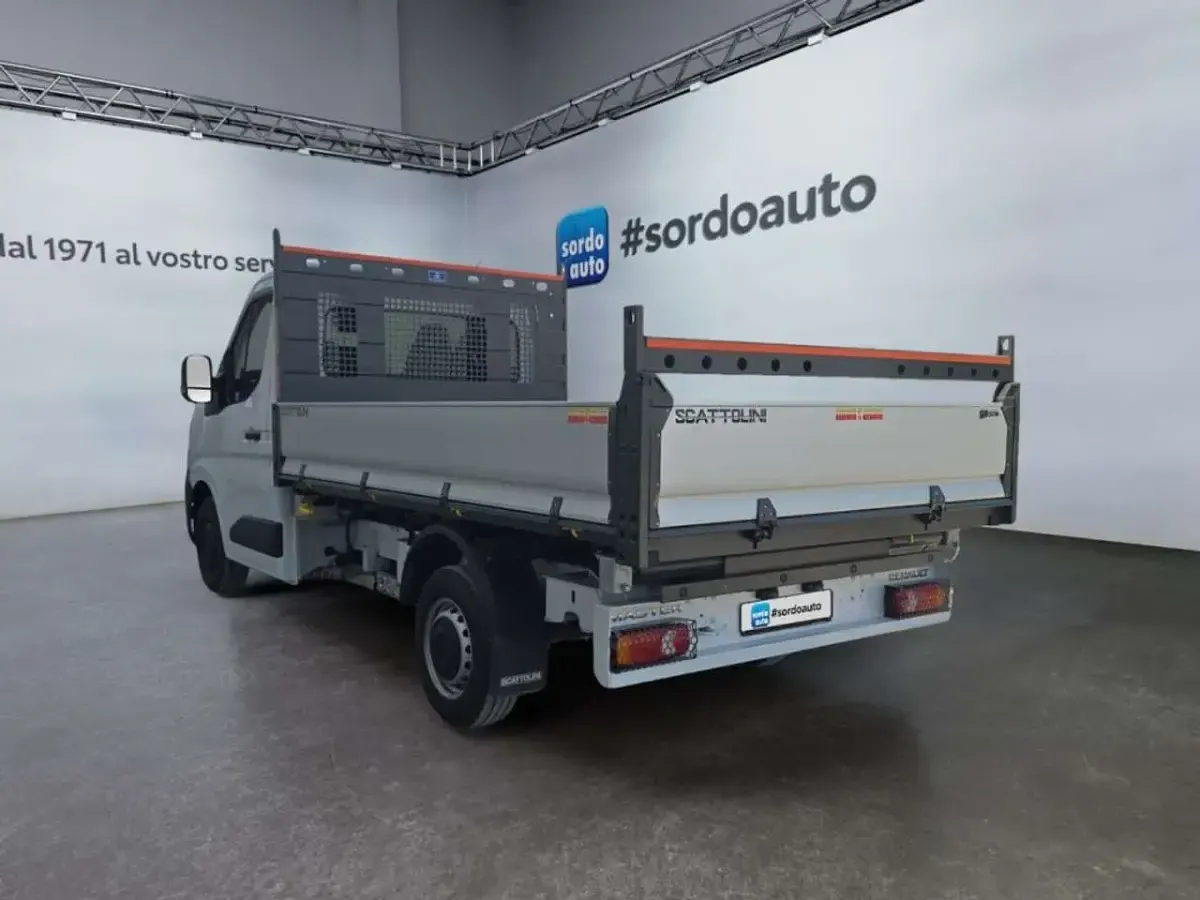 Nuevo Renault Master 131 CV (96 kW) 2025 Blanco Monovolumen