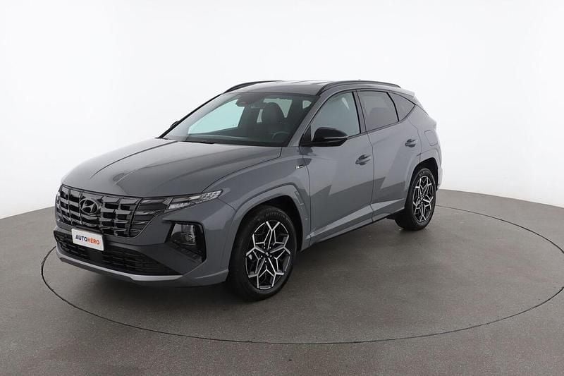 Grigio Usata 2024 Hyundai Tucson N Line SUV | 29.399 € (Buon prezzo) - Immagine 1/4
