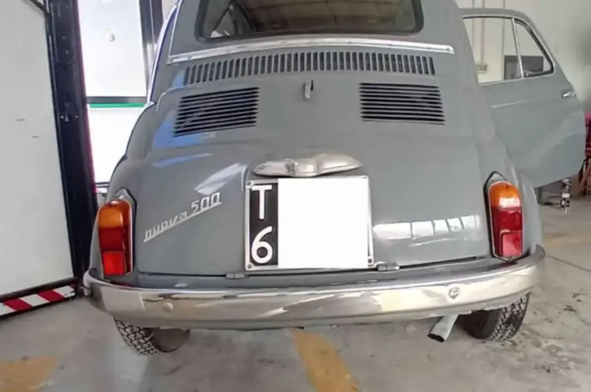 Usata Fiat 500 18 CV (13 kW) 1964 Grigio Utilitaria