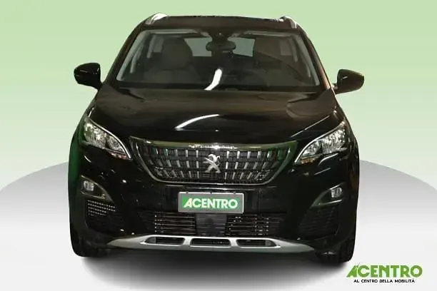 Usata Peugeot 3008 Allure 130 CV (95 kW) 2019 Nero SUV