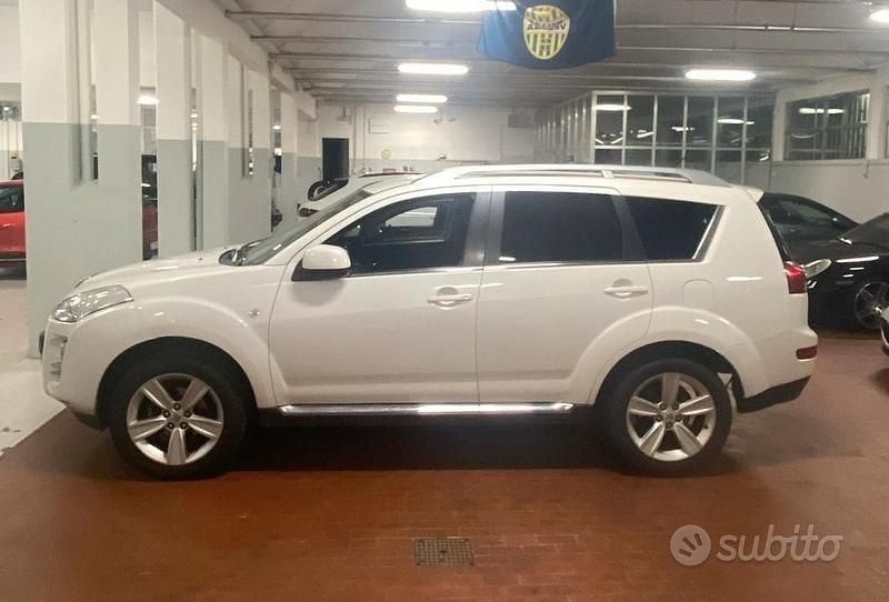 Usata Peugeot 4007 156 CV (114 kW) 2011 Bianco SUV