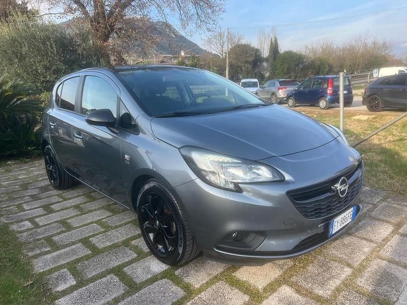Usata Opel Corsa 90 CV (66 kW) 2019 Grigio Berlina