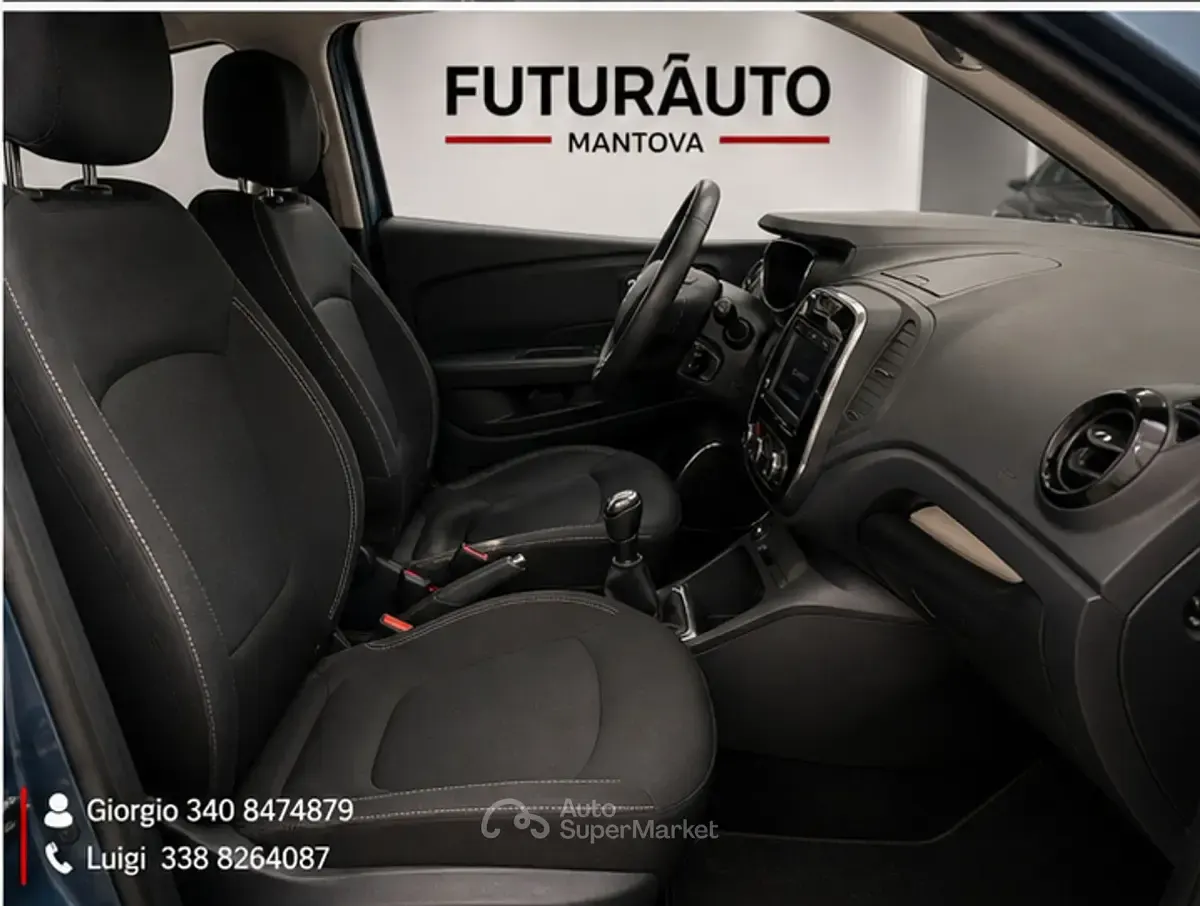 Usata Renault Captur 90 CV (66 kW) 2019 Gray SUV