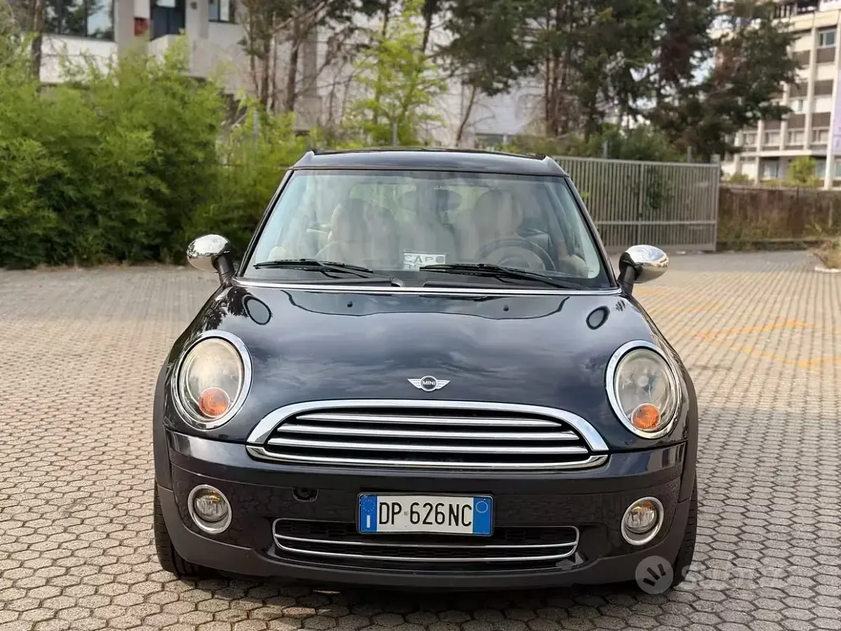 Usata Mini Cooper Clubman Chili 120 CV (88 kW) 2008 Nero Station wagon