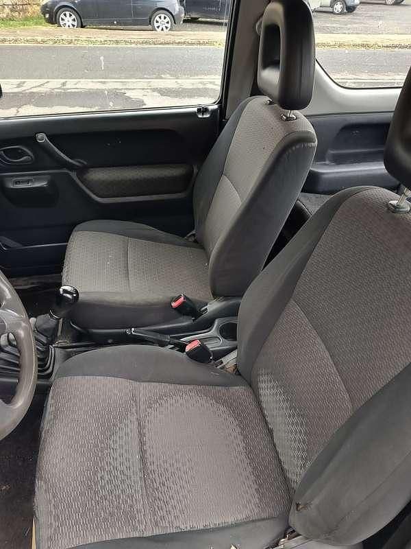 Usata Suzuki Jimny 82 CV (60 kW) 2005 SUV