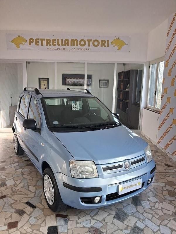 Usata Fiat Panda Dynamic 77 CV (56 kW) 2011 Blu Berlina