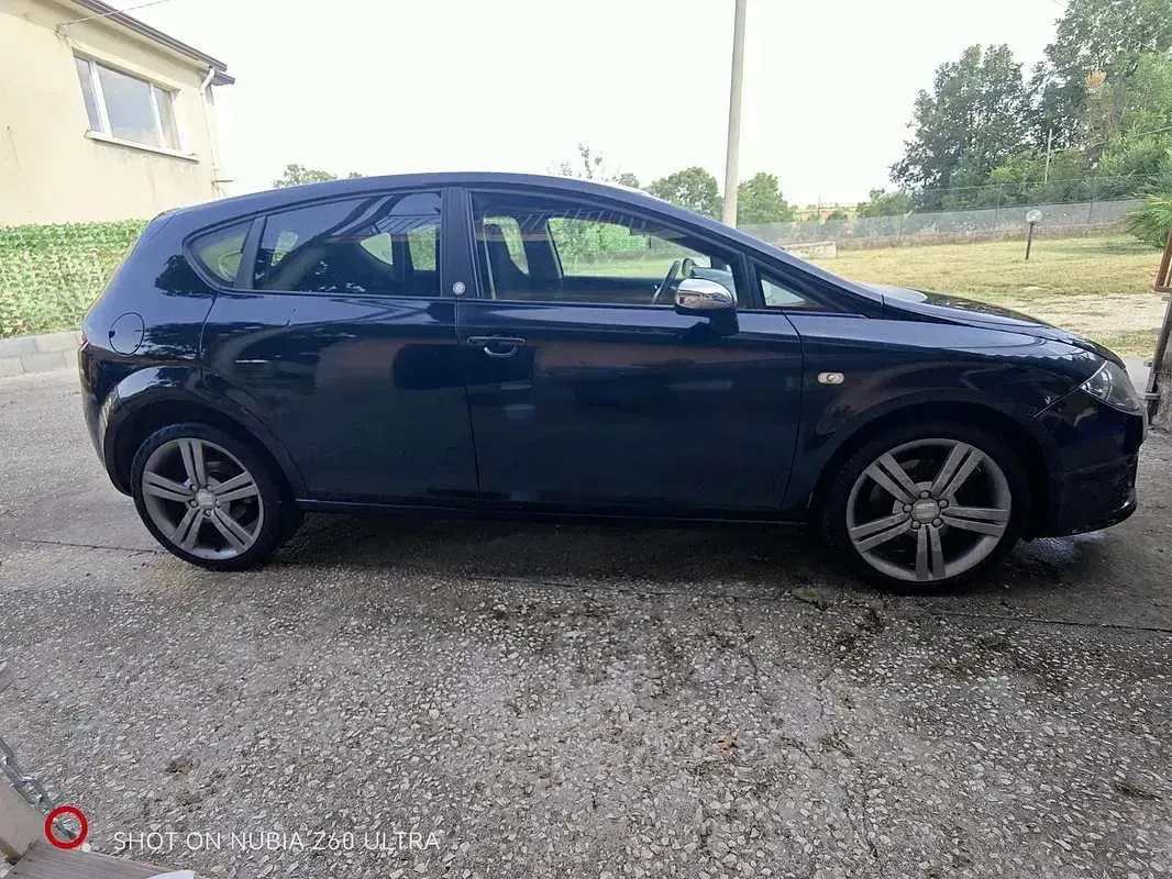 Usata Seat Leon FR 170 CV (125 kW) 2009 Nero Utilitaria