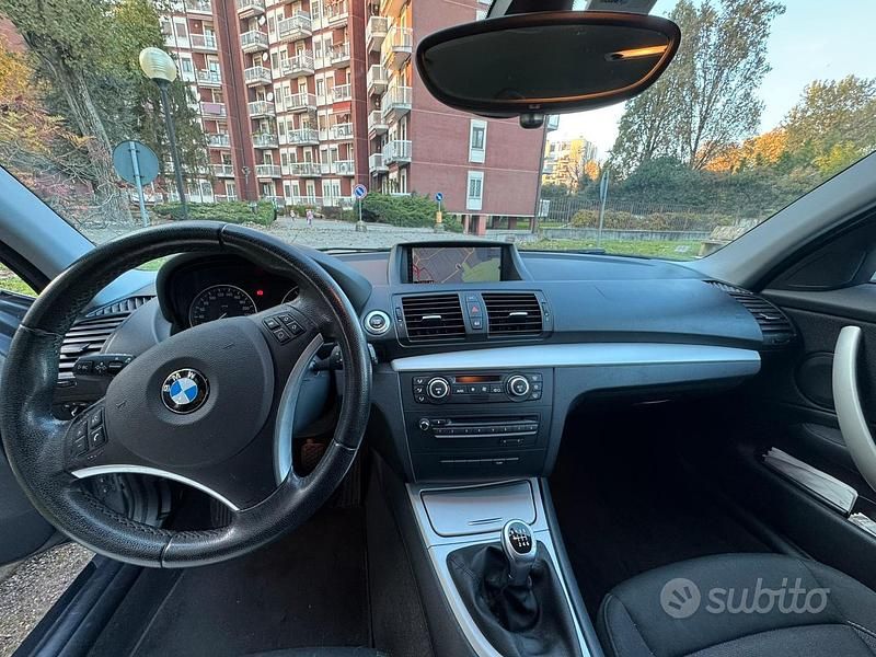 Usata BMW 120 Efficient Dynamics 177 CV (130 kW) 2009 Grigio Utilitaria