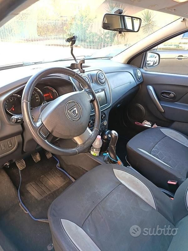 Usata Dacia Sandero Stepway 90 CV (66 kW) 2013